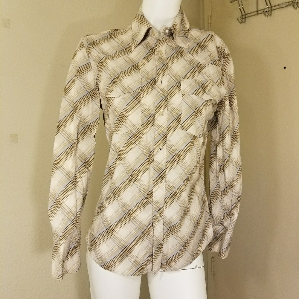 Country style dress shirt***BUNDLE AND SAV…
